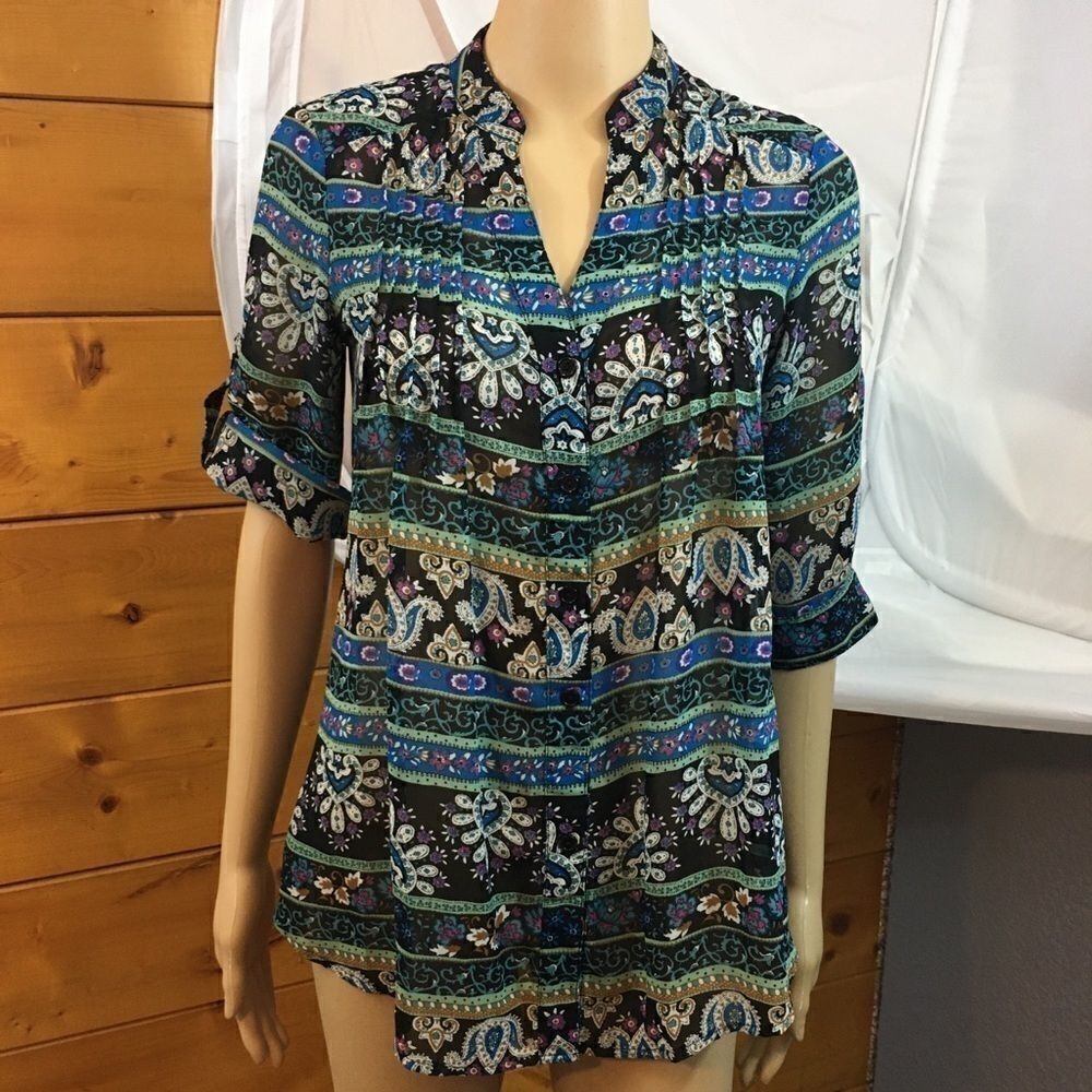 Love ❤️ Tree 🌲 Woman’s Blouse S NWOT